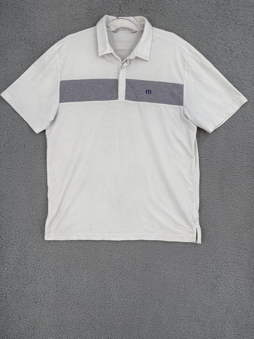 Travis Mathew Men’s XL short sleeve Golf polo shirt White with Gray Chest Band